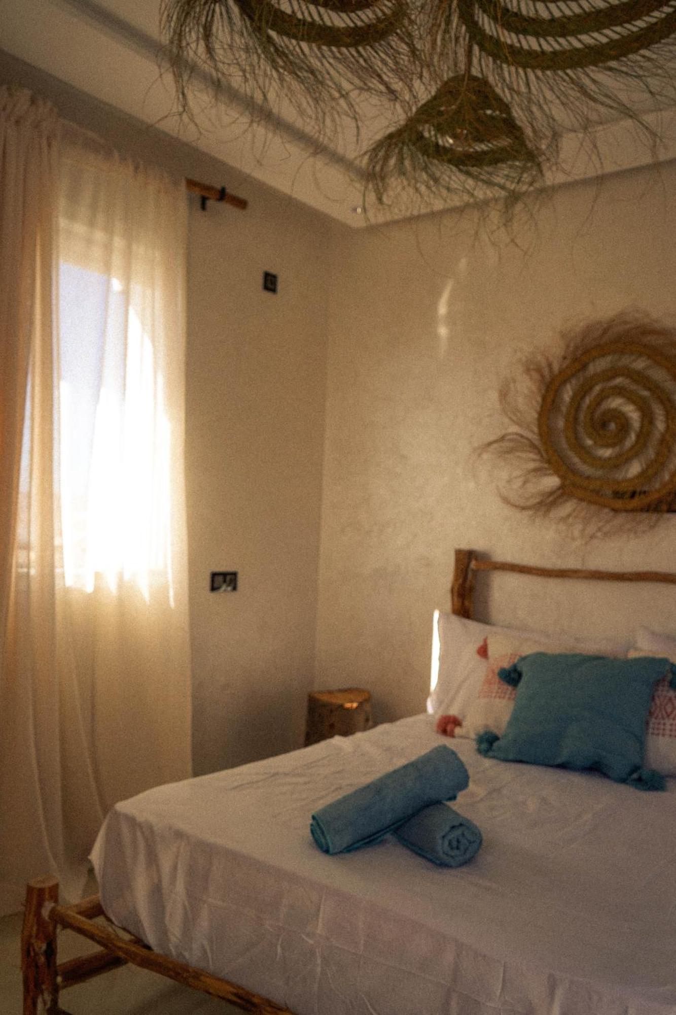 Bed and Breakfast Wild Surf Morocco Tamraght Exterior foto